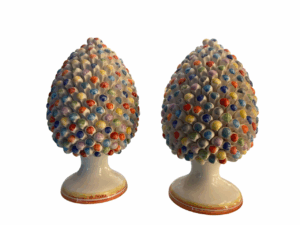 Coppia di pigne in ceramica smaltata
