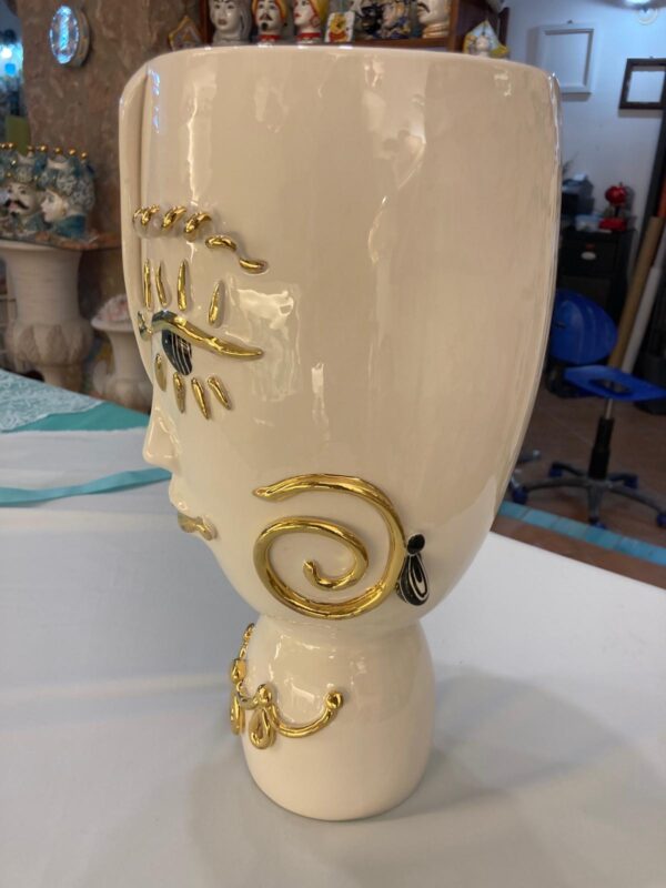 Vaso scultura in ceramica - immagine 2